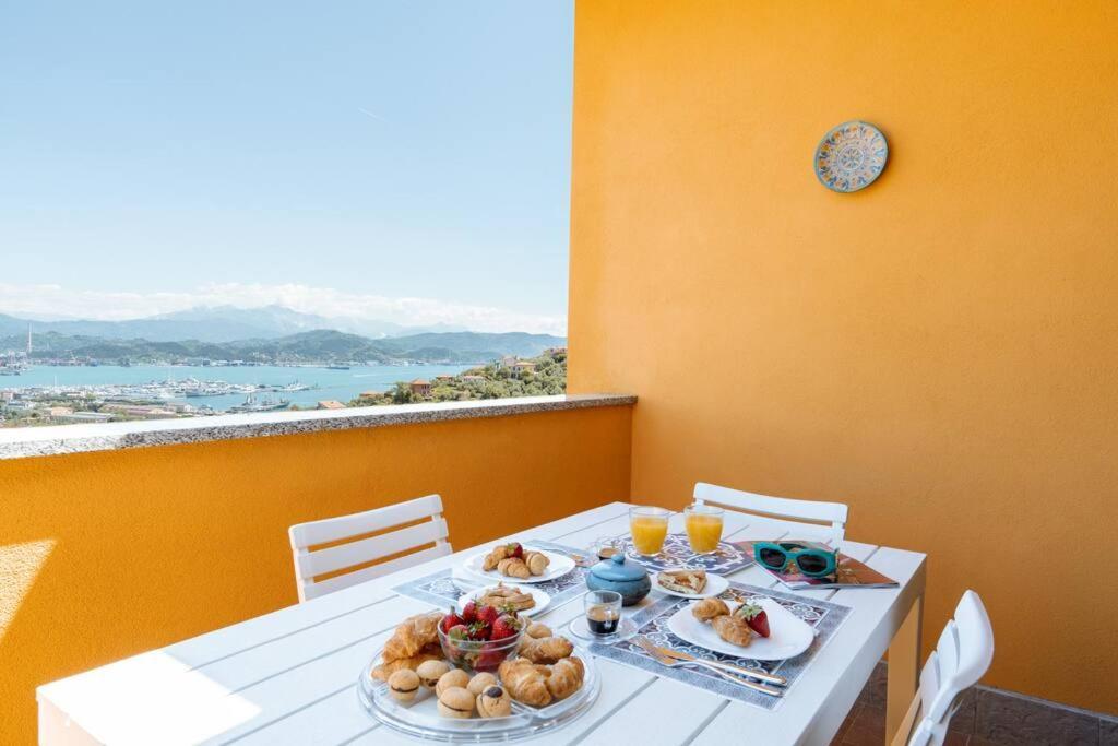 Piccapiana Sea View Attic Flat Daire La Spezia Dış mekan fotoğraf